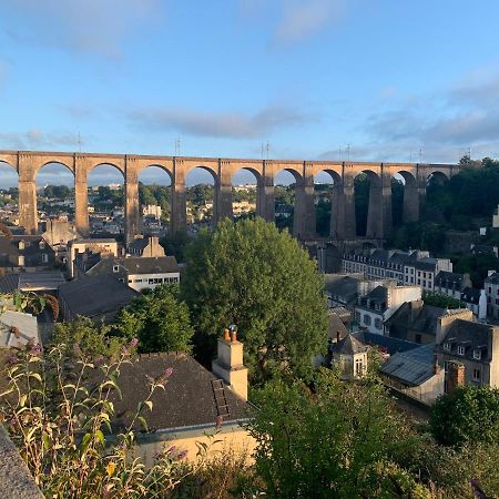 Aux Vieilles Murailles • Charmante Maison & Cour Morlaix Esterno foto